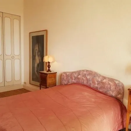 House Chateau D'aurioles